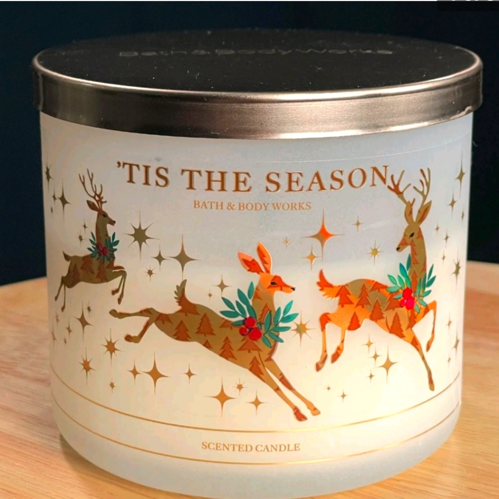 Tis the season  bath & body works candle